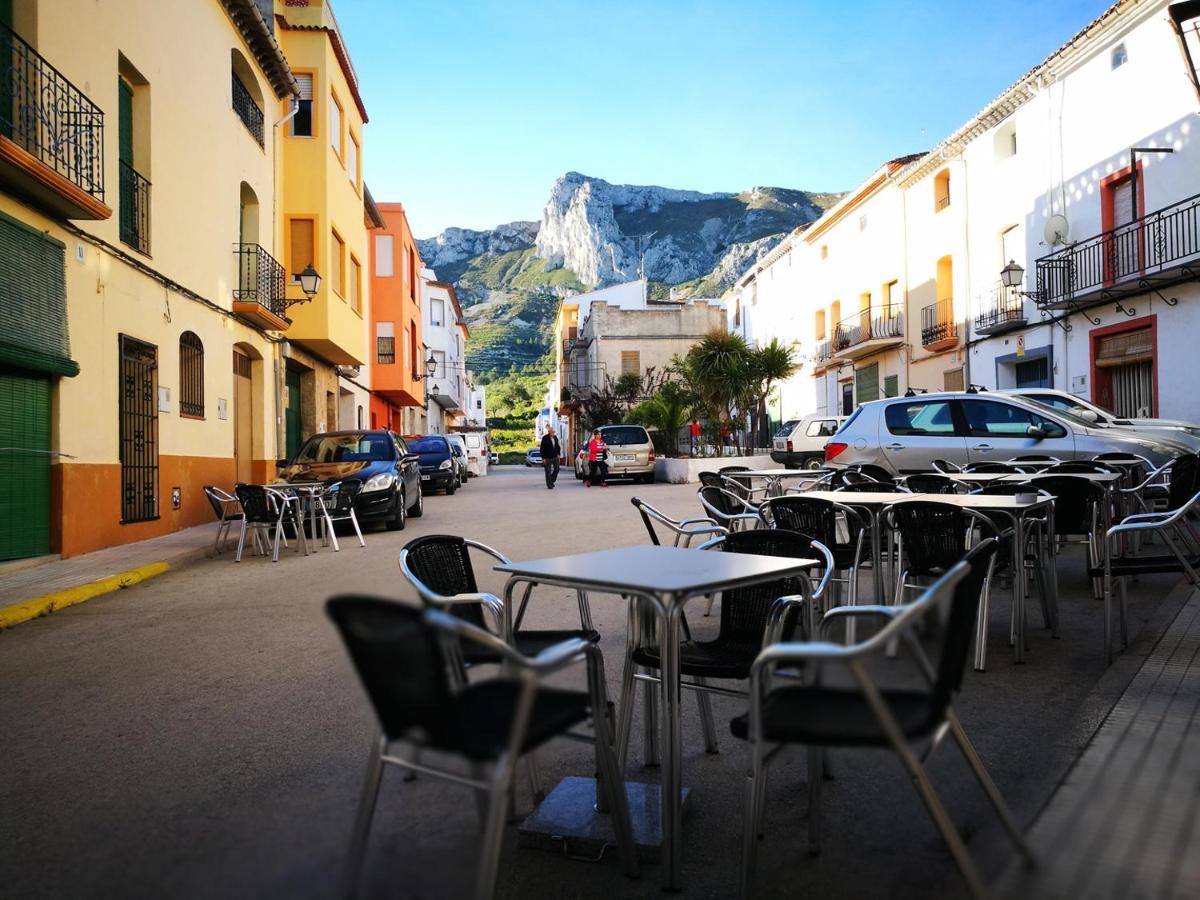 Buhardilla Rústica en la Vall de Gallinera Aparthotel Patró Esterno foto