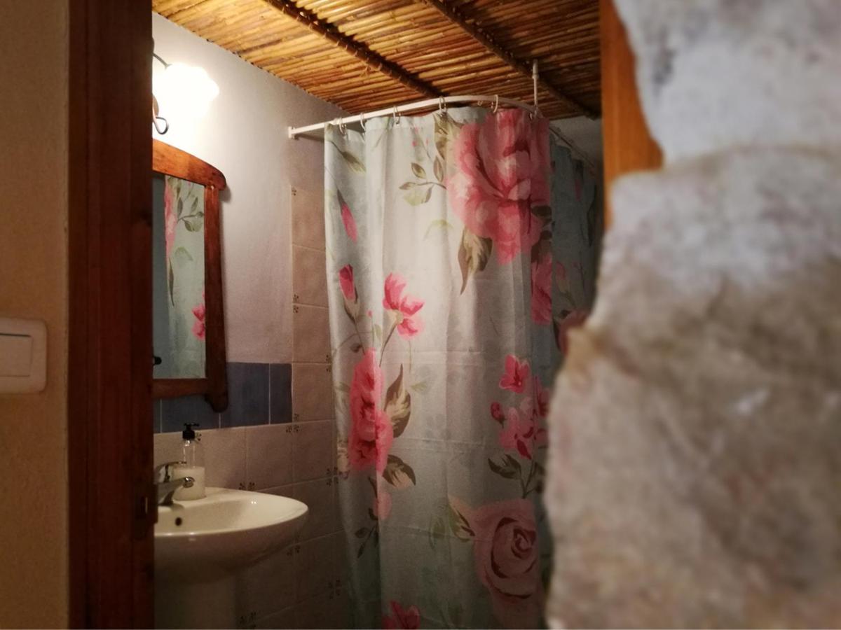 Buhardilla Rústica en la Vall de Gallinera Aparthotel Patró Esterno foto